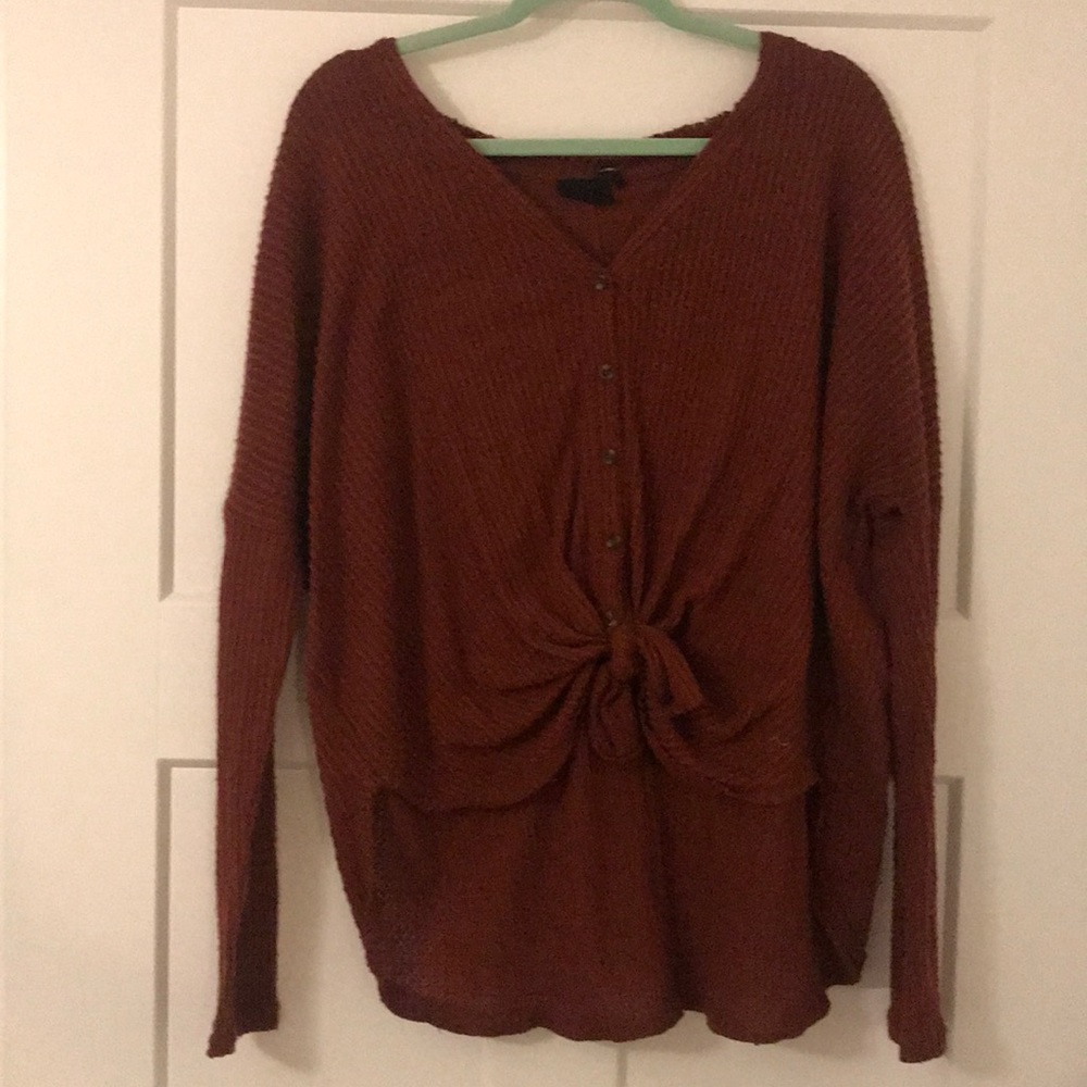 urban outfitters button up longsleeve